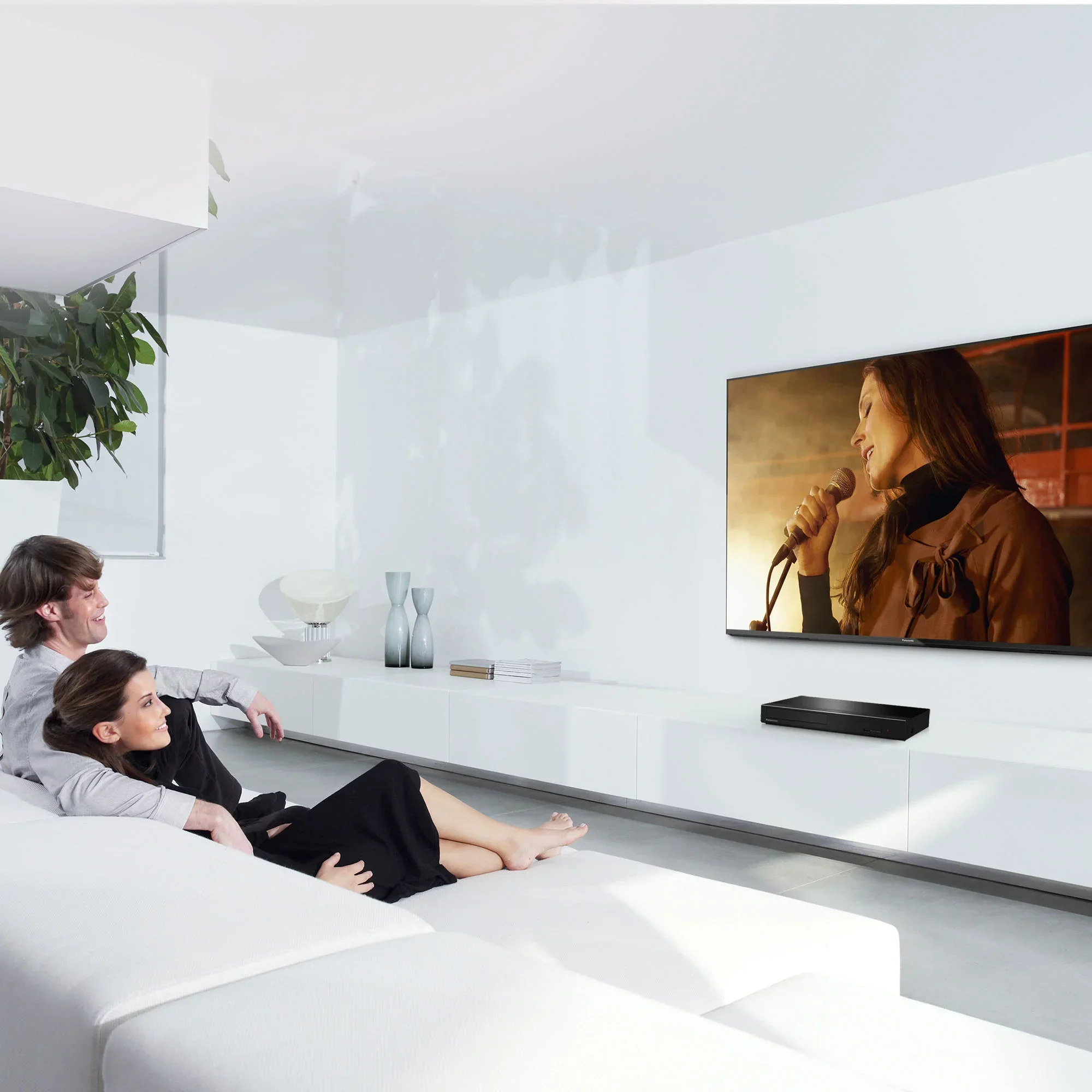 Ultra HD 4K Blu Ray Player with Hi-Res Sound, Dolby Vision