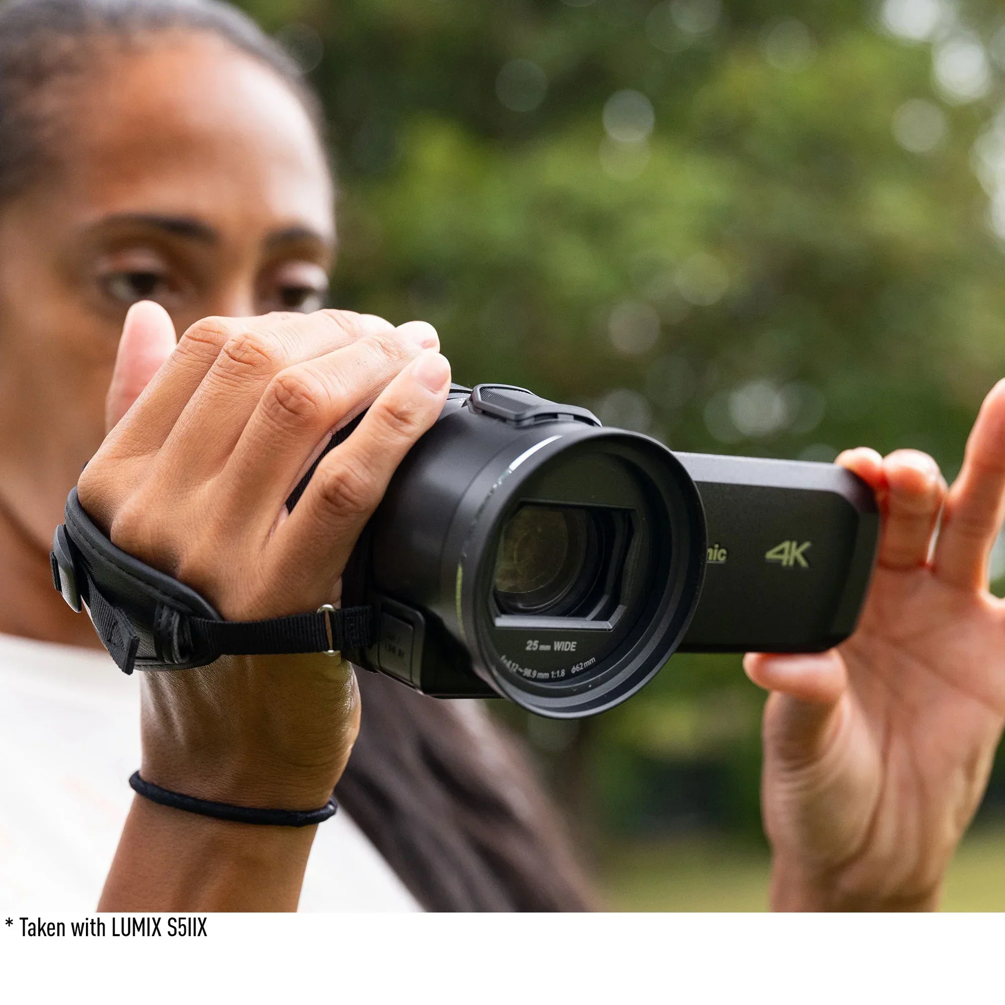 Panasonic 4K Camcorder 24X Optical Zoom