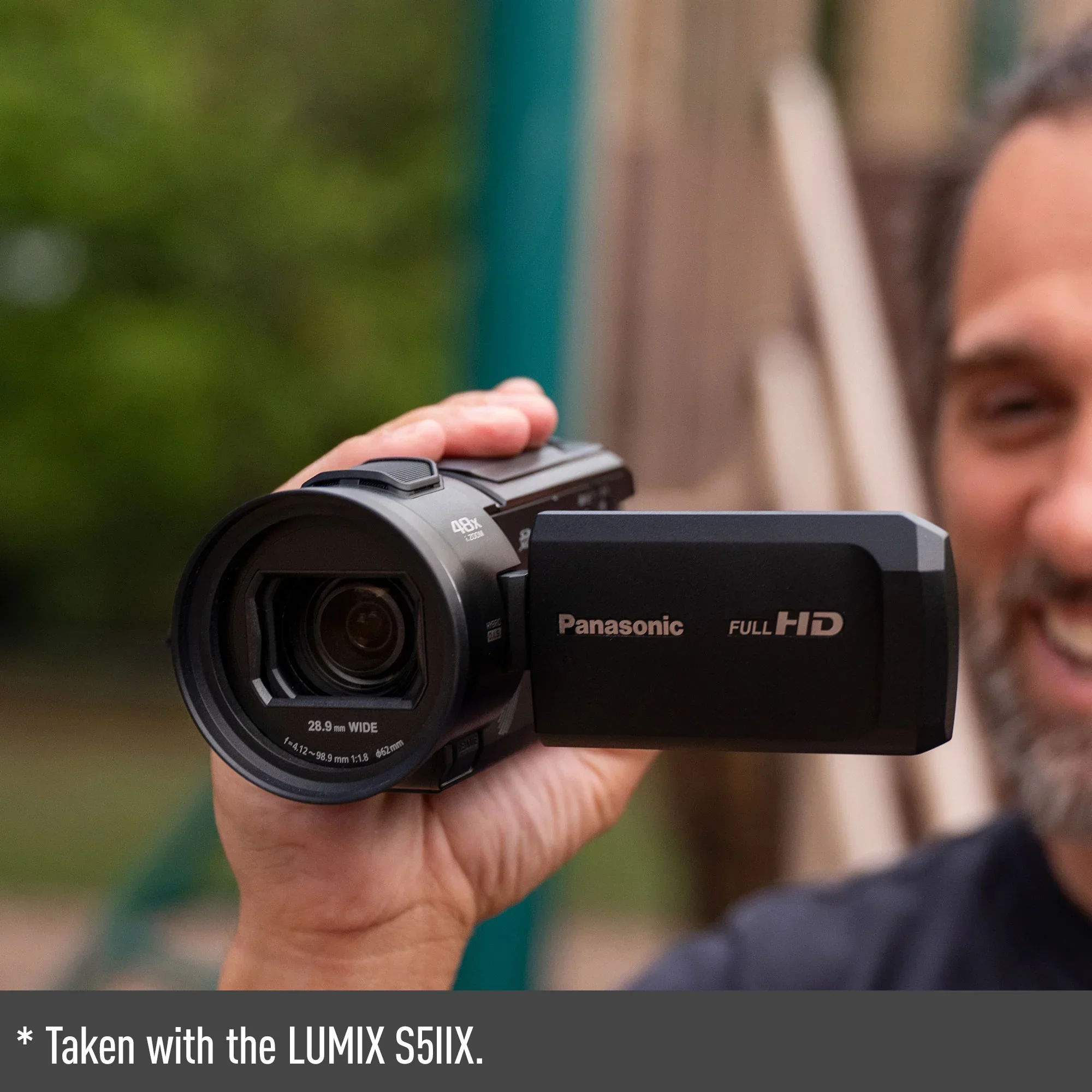 Panasonic Full HD Camcorder 24X Optical Zoom