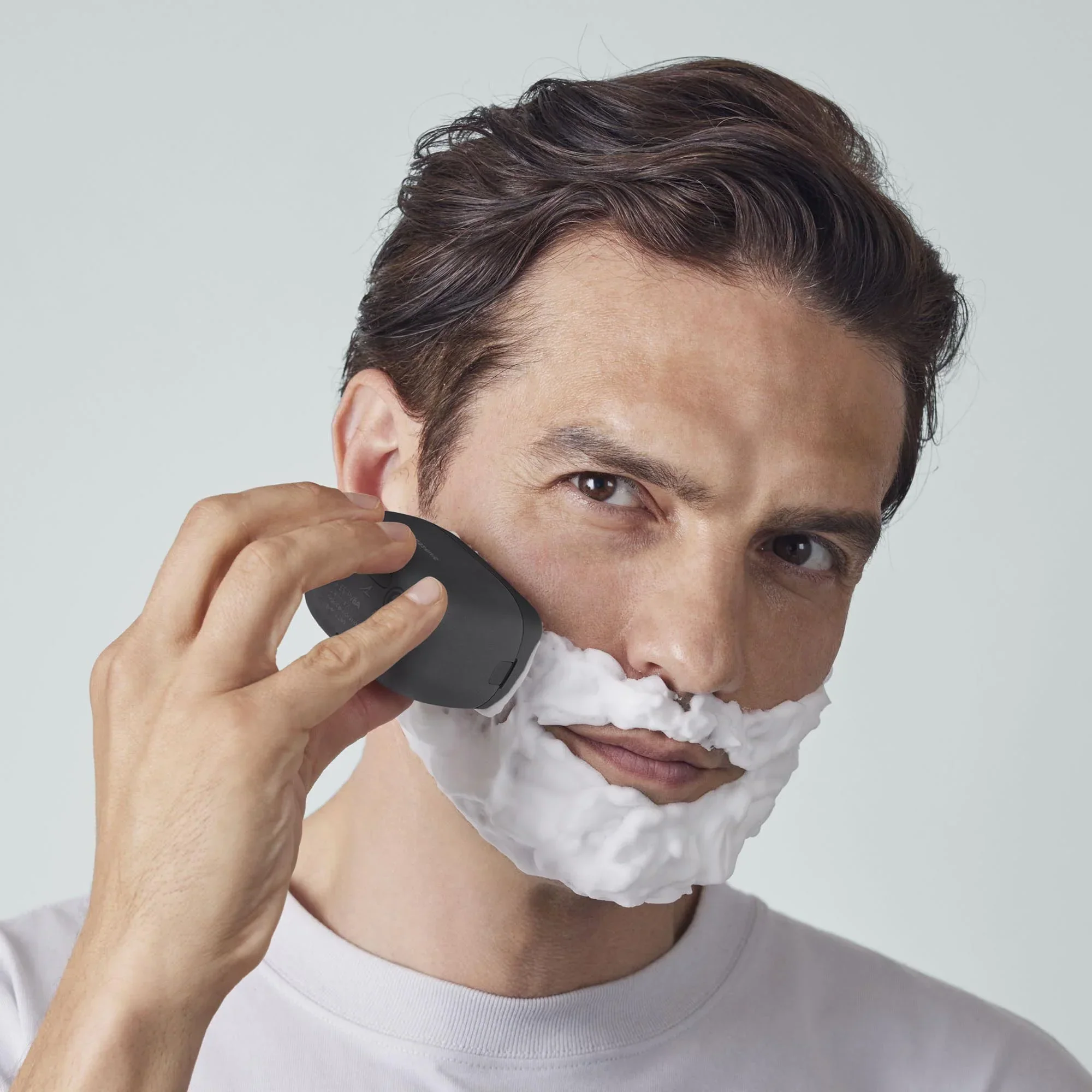337-arc5-palm-sized-5-blade-electric-luxury-razor-24.webp ARC5 PALM-Sized 5-Blade Electric Luxury Razor