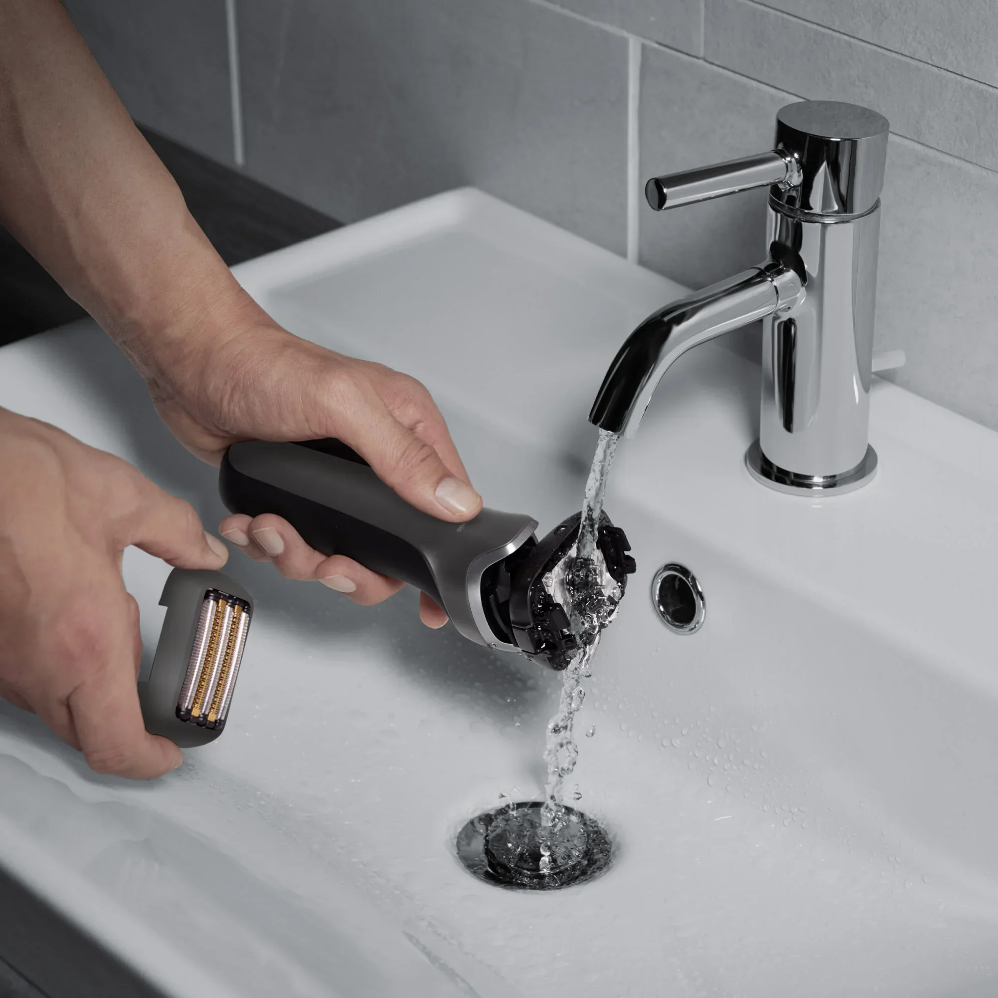 ARC5 PRO Men's 5-Blade Electric Razor