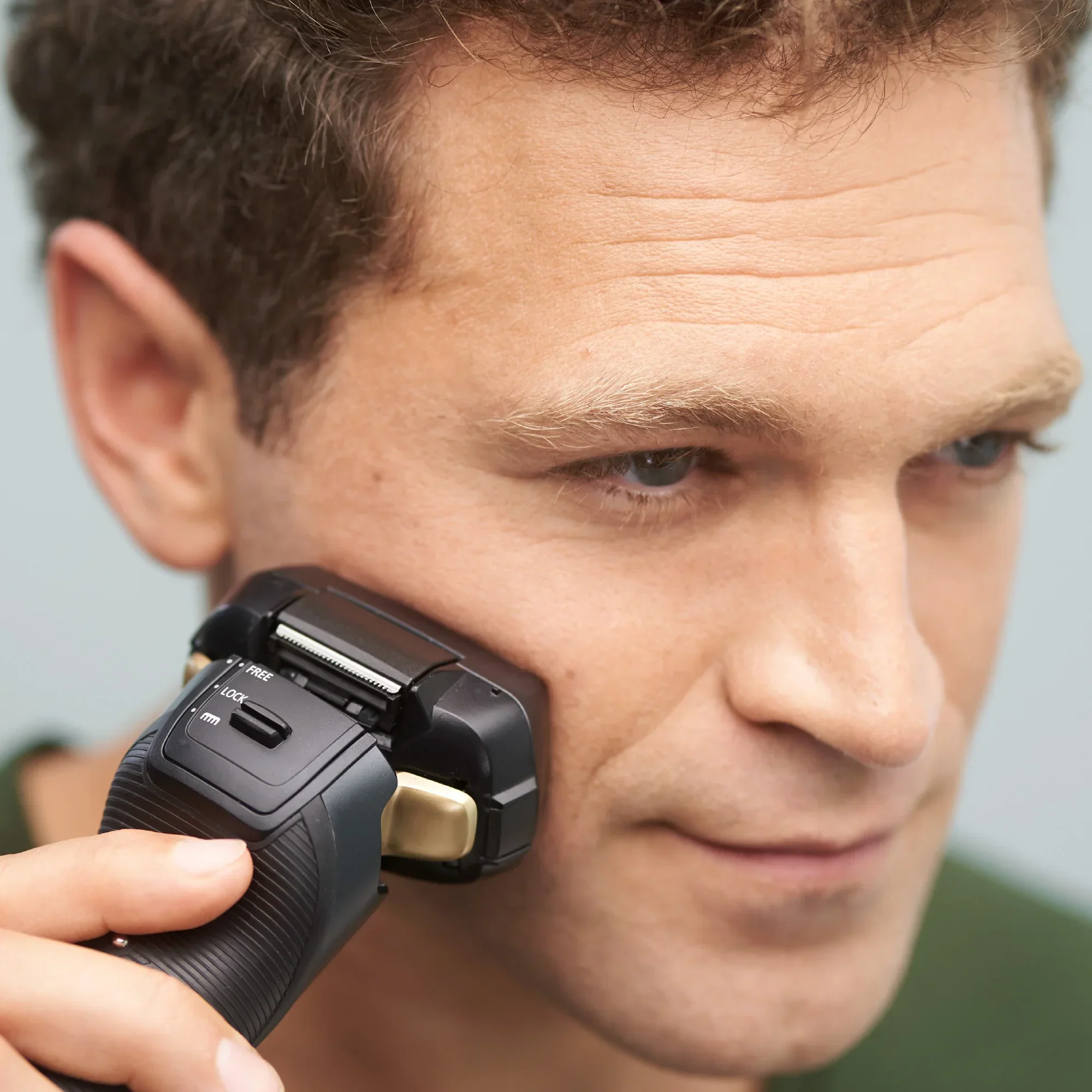 ARC5 Advanced 5-Blade Men's Electric Shaver