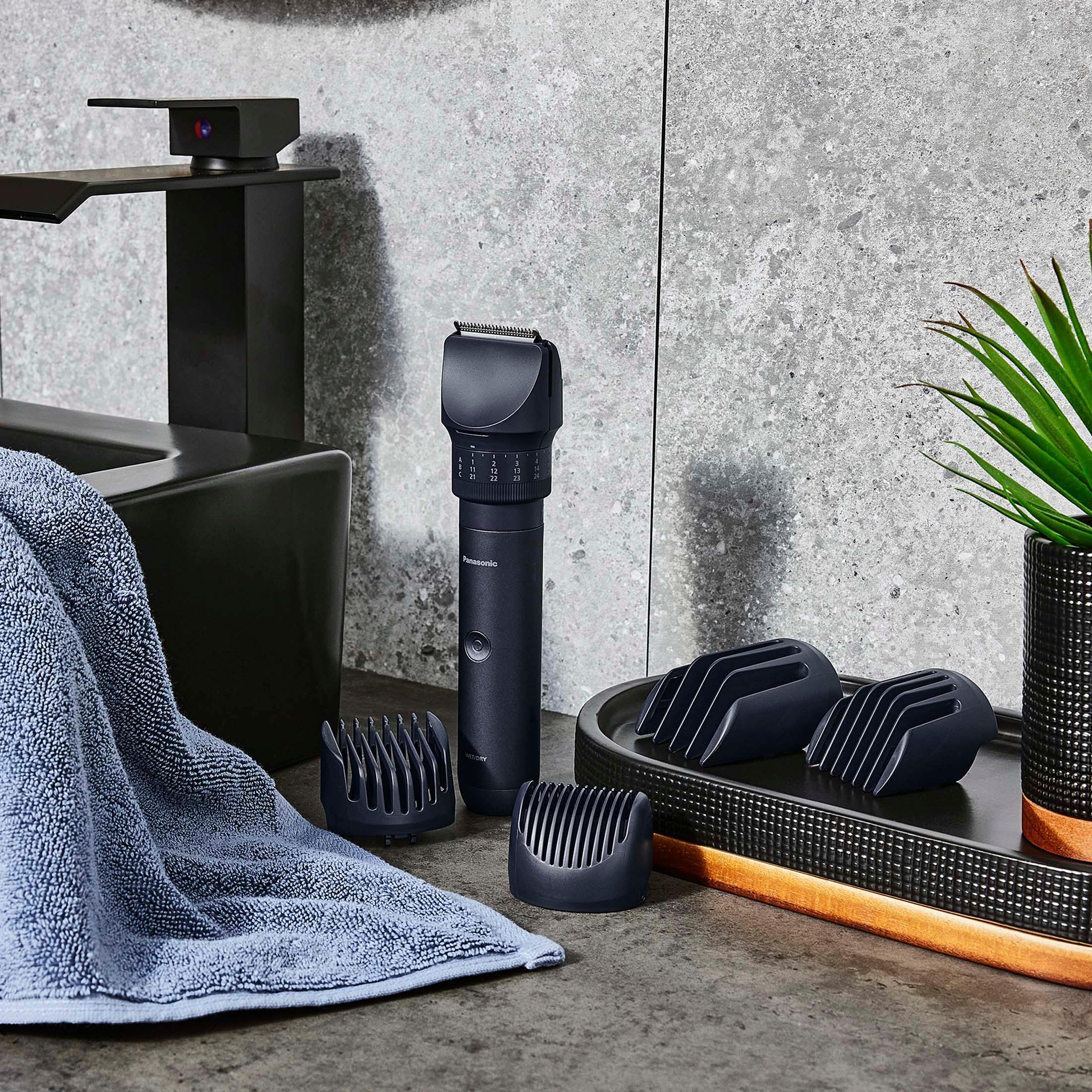 367-multishape-beard-hair-body-trimmer-starter-kit-with-4-combs-1-30mm-6.jpg MultiShape Beard, Hair & Body Trimmer Starter Kit with 4 Combs (1-30mm)