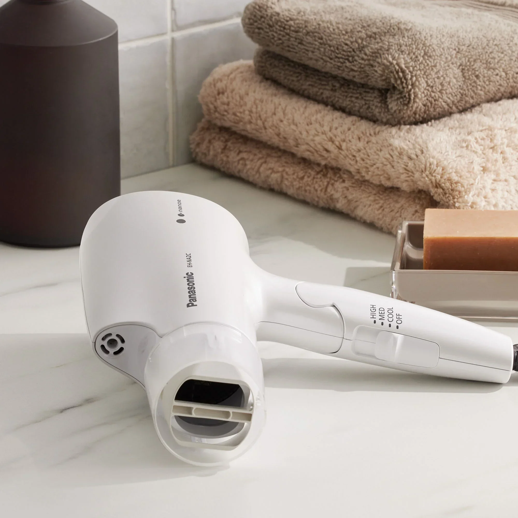 nanoe™ Compact Oscillating Quick-Dry Hair Dryer