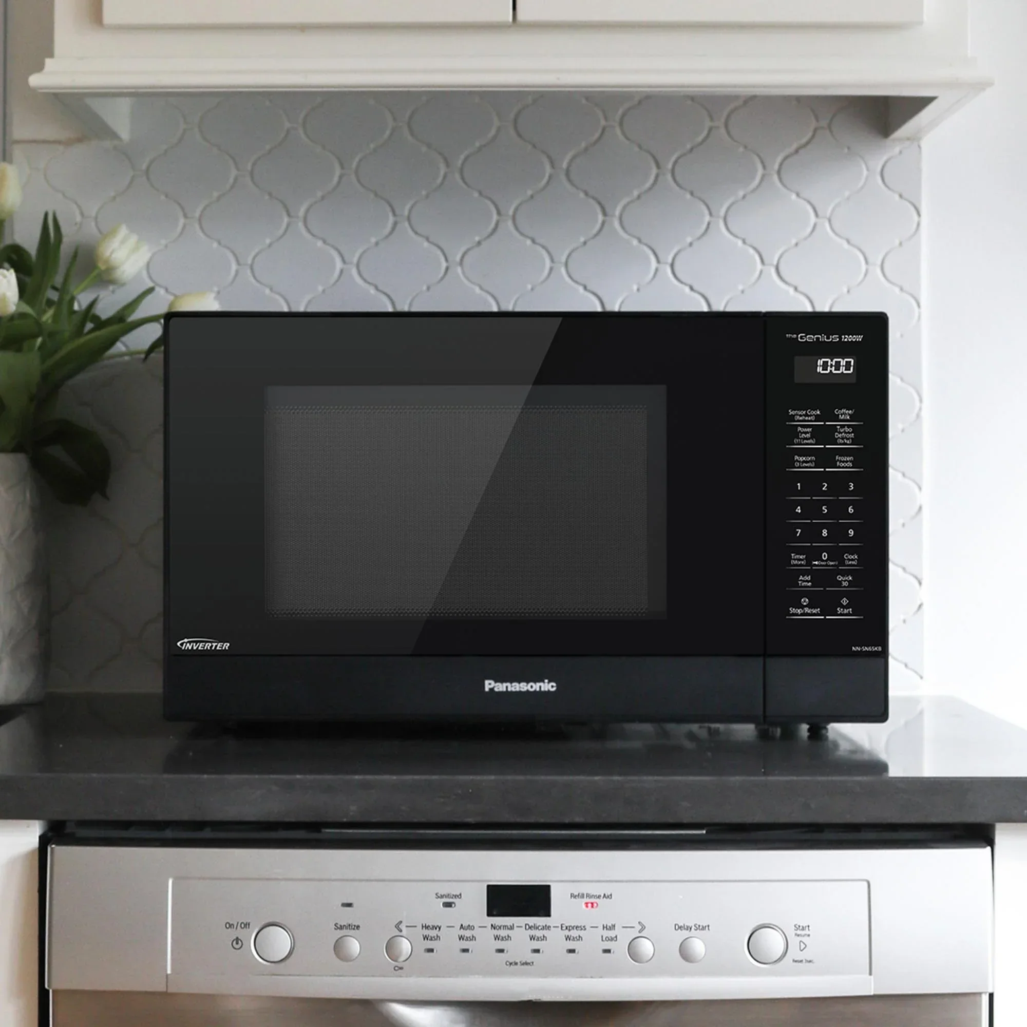 421-1.2-cu.ft.-inverter-technology-1200w-nn-sn65k-5.webp 1.2 cu.ft. Inverter Technology, 1200W - NN-SN65K