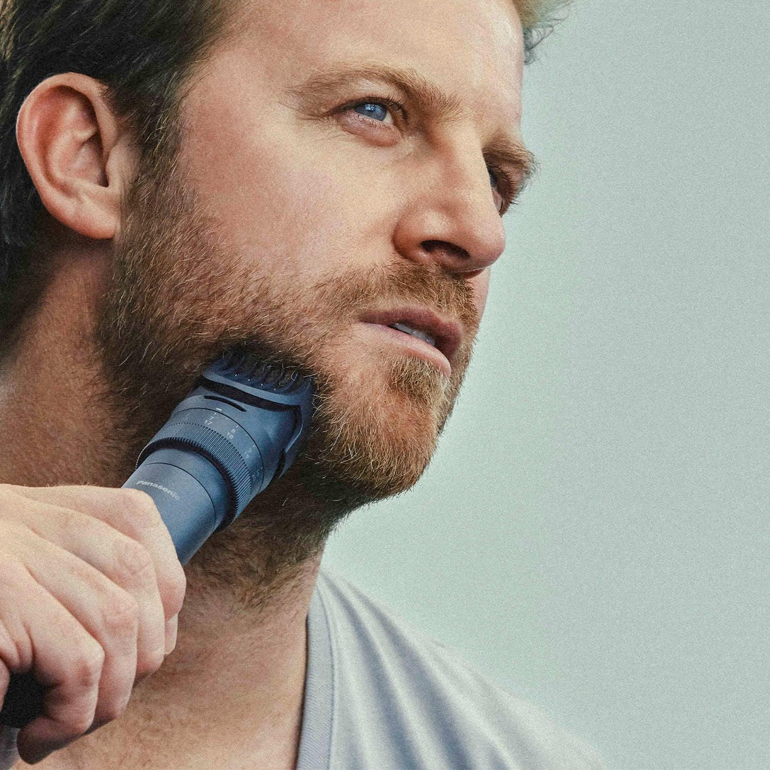 618-multishape-beard-hair-trimmer-starter-kit-with-2-combs-1-20mm-2.jpg MultiShape Beard & Hair Trimmer Starter Kit with 2 Combs (1-20mm)