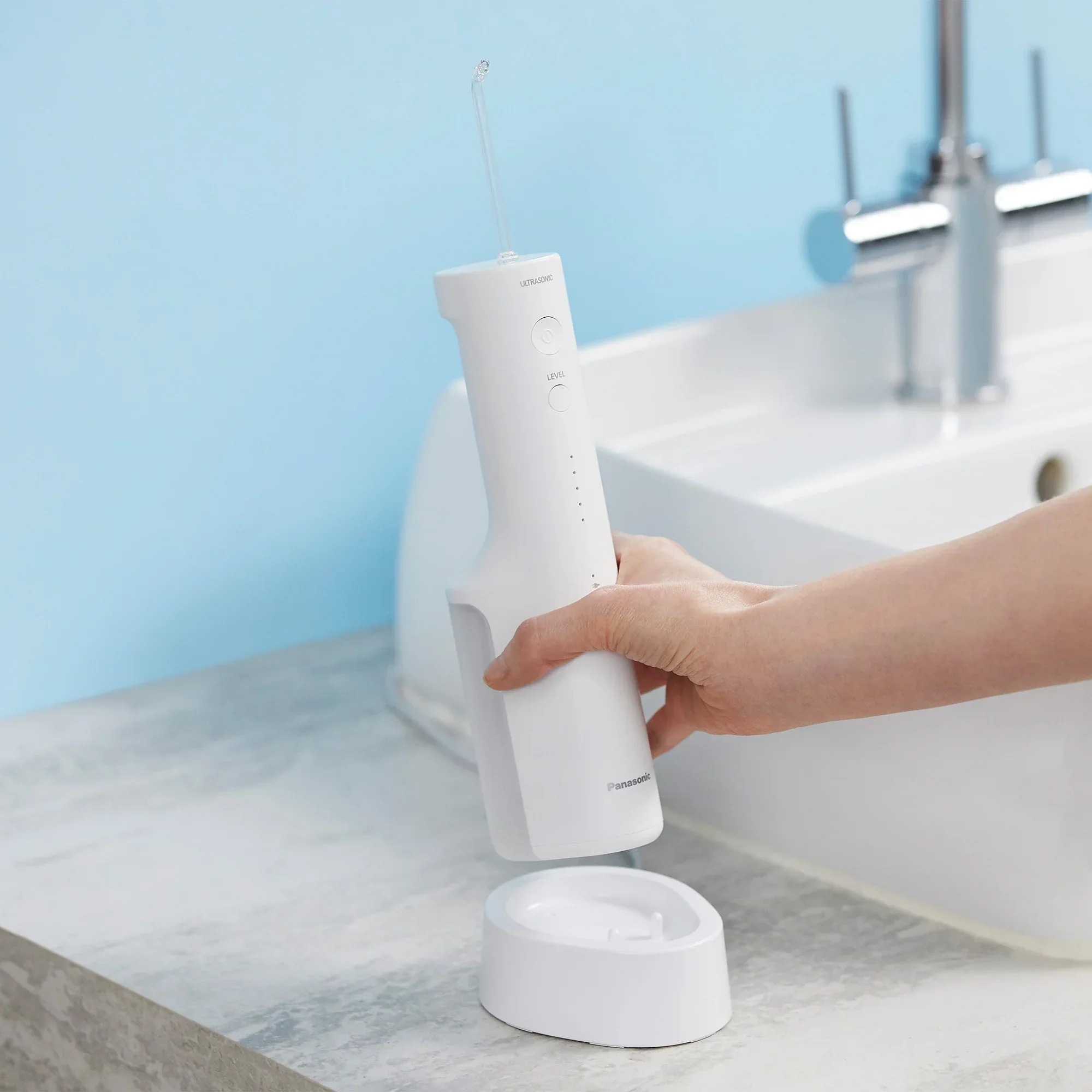 Cordless Water Flosser with Ultrasonic Cleaning, Dishwasher Safe Tank