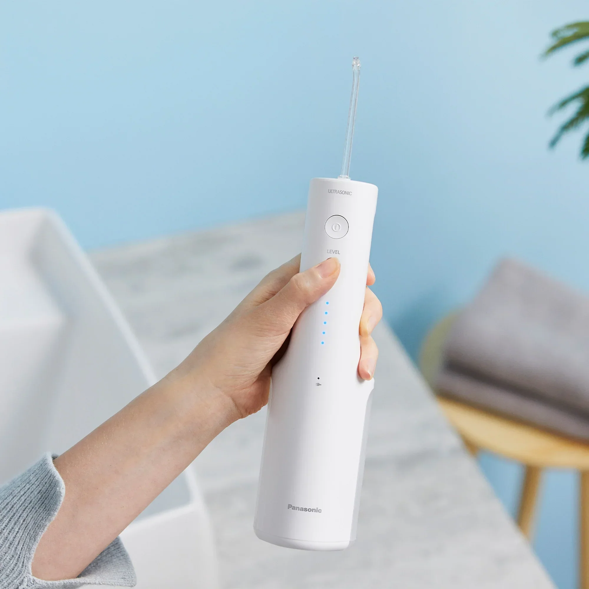 Cordless Water Flosser with Ultrasonic Cleaning, Dishwasher Safe Tank