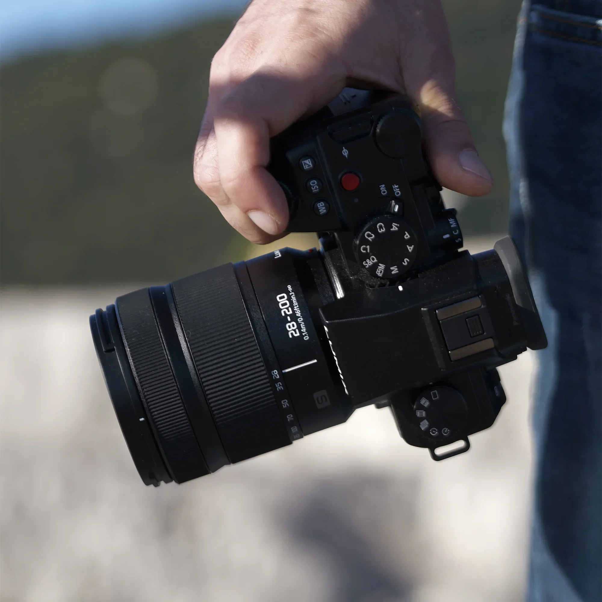 LUMIX S Series 28-200mm F4-7.1 MACRO L-Mount Camera Lens
