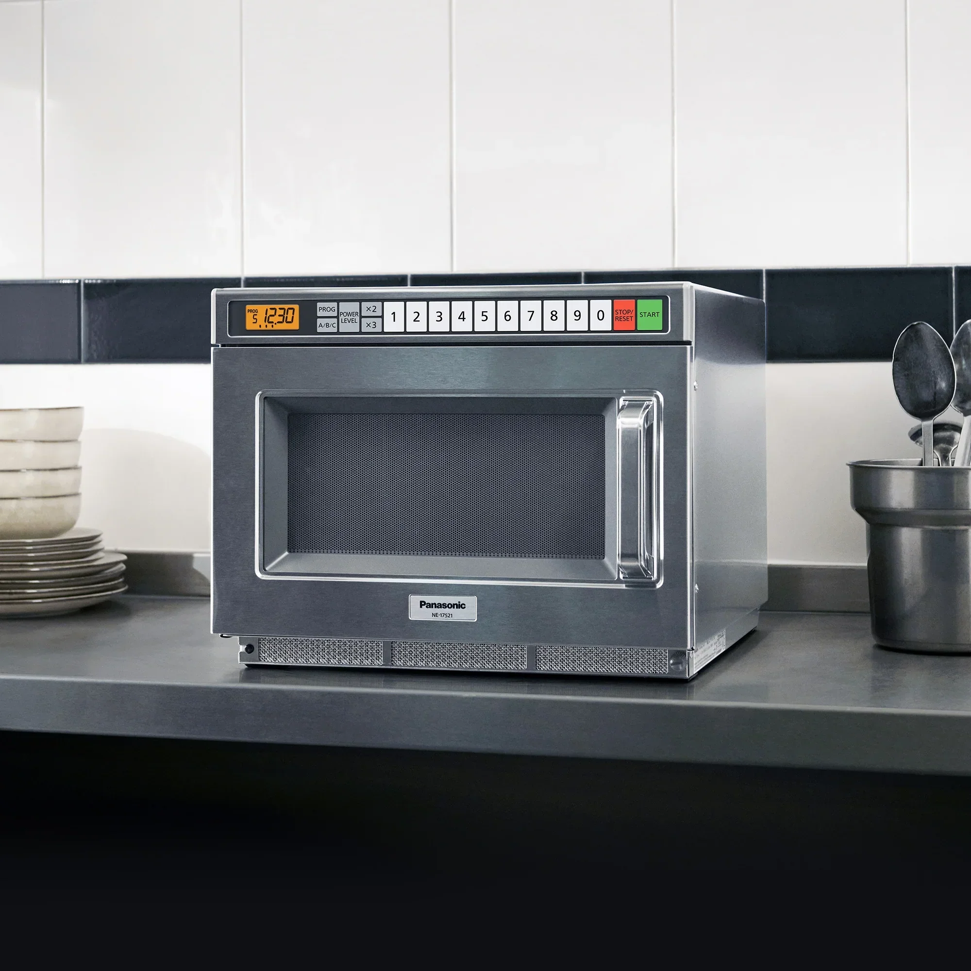 PRO1 Heavy Duty Commercial Microwave, 1700W