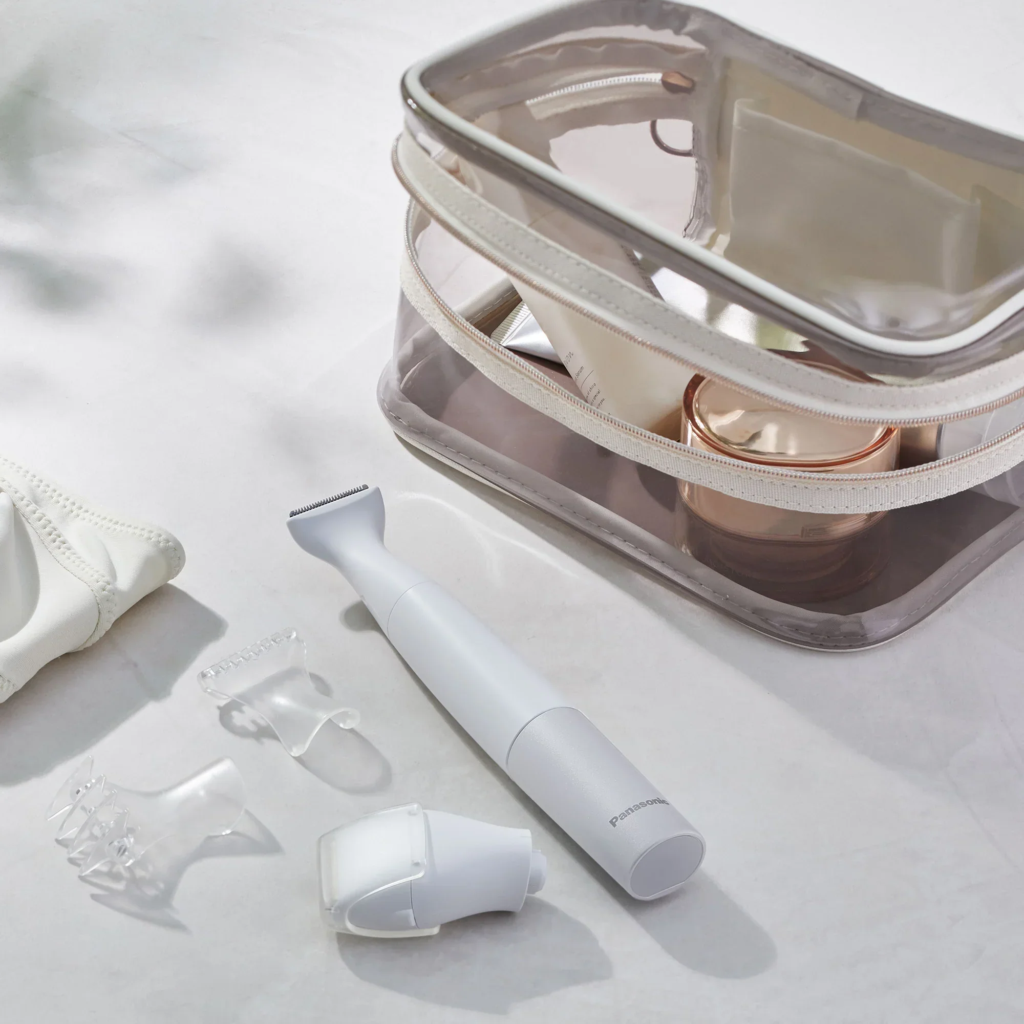 Bikini Trimmer, Extra-Wide Head, Updated Foils with 4 Attachments